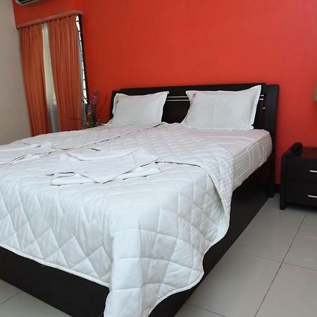 Hotel Subhalakshmi Palace Karaikkudi Esterno foto