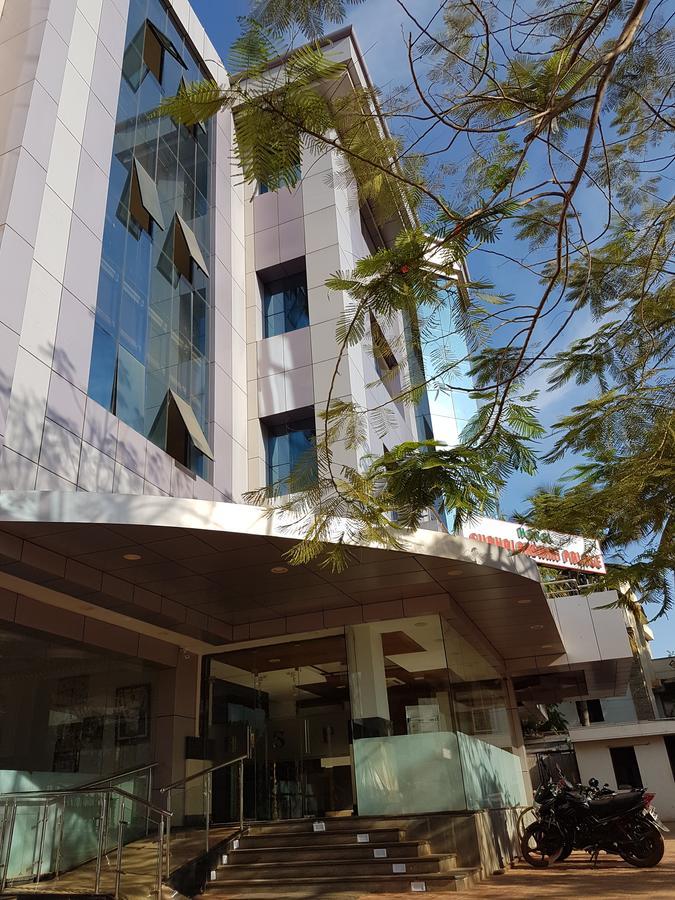 Hotel Subhalakshmi Palace Karaikkudi Esterno foto