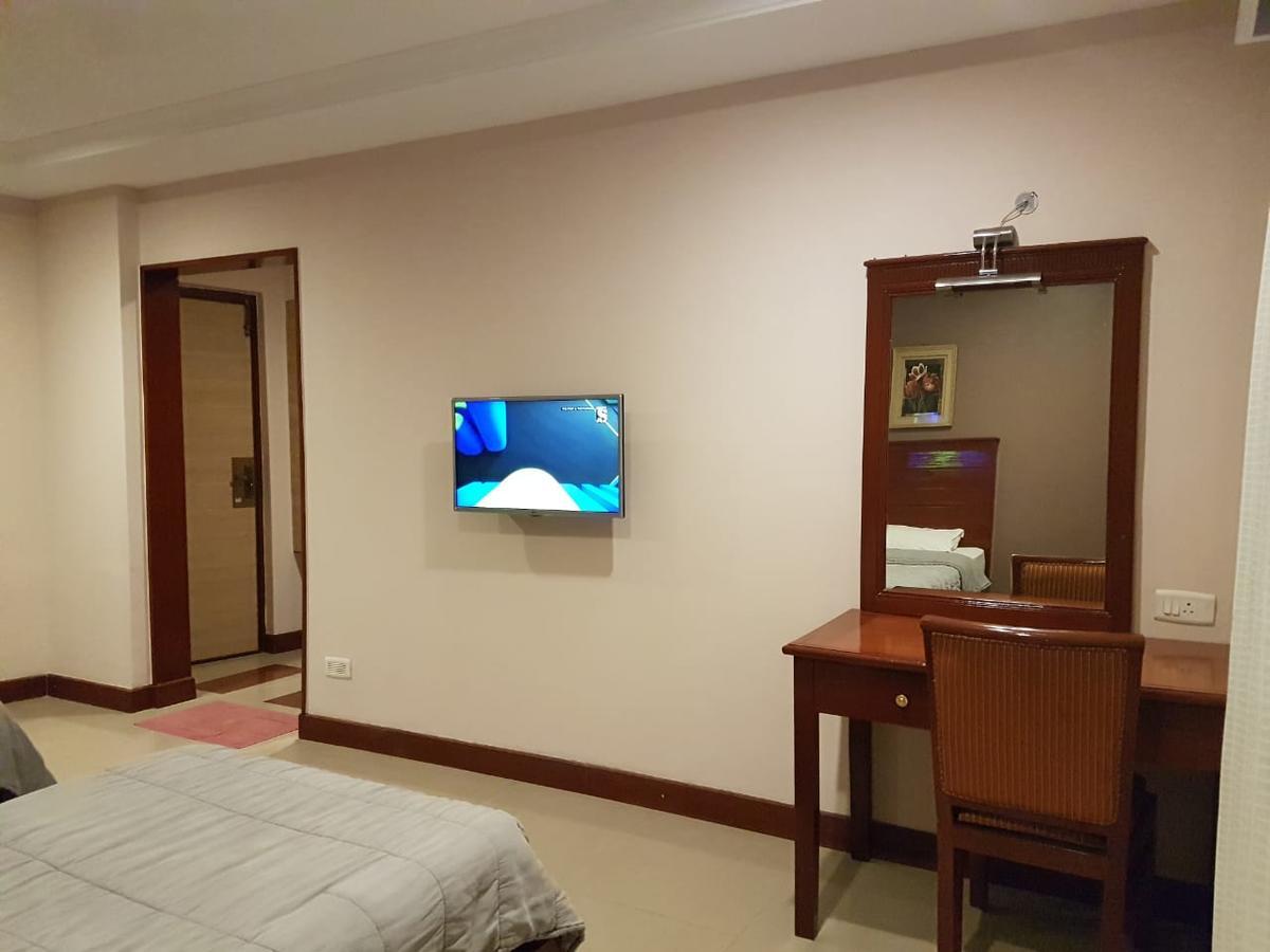 Hotel Subhalakshmi Palace Karaikkudi Esterno foto
