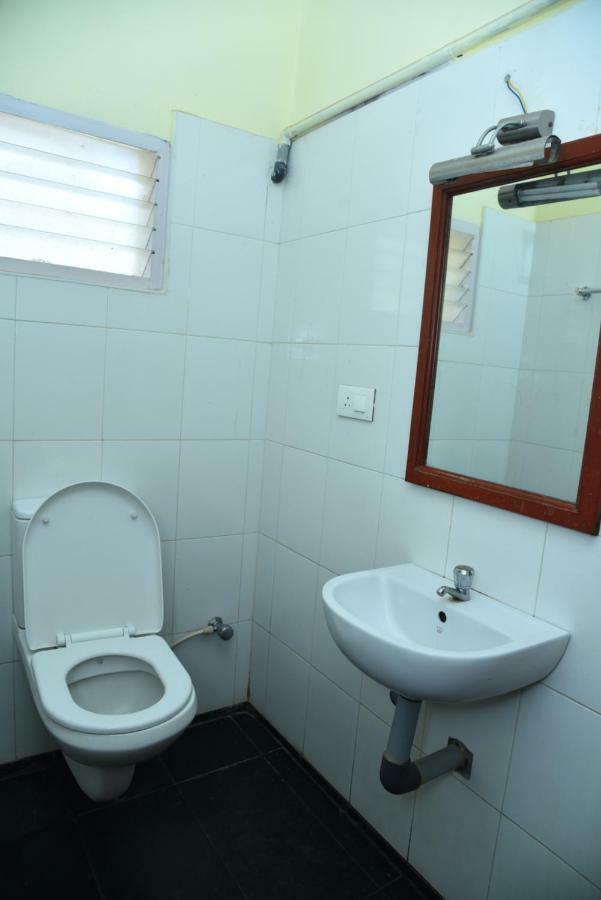 Hotel Subhalakshmi Palace Karaikkudi Esterno foto