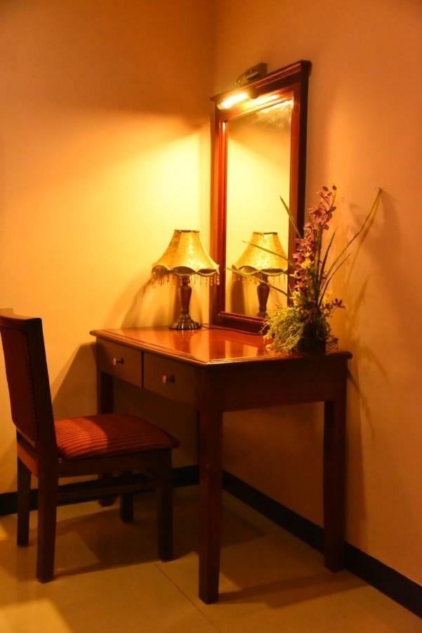 Hotel Subhalakshmi Palace Karaikkudi Esterno foto